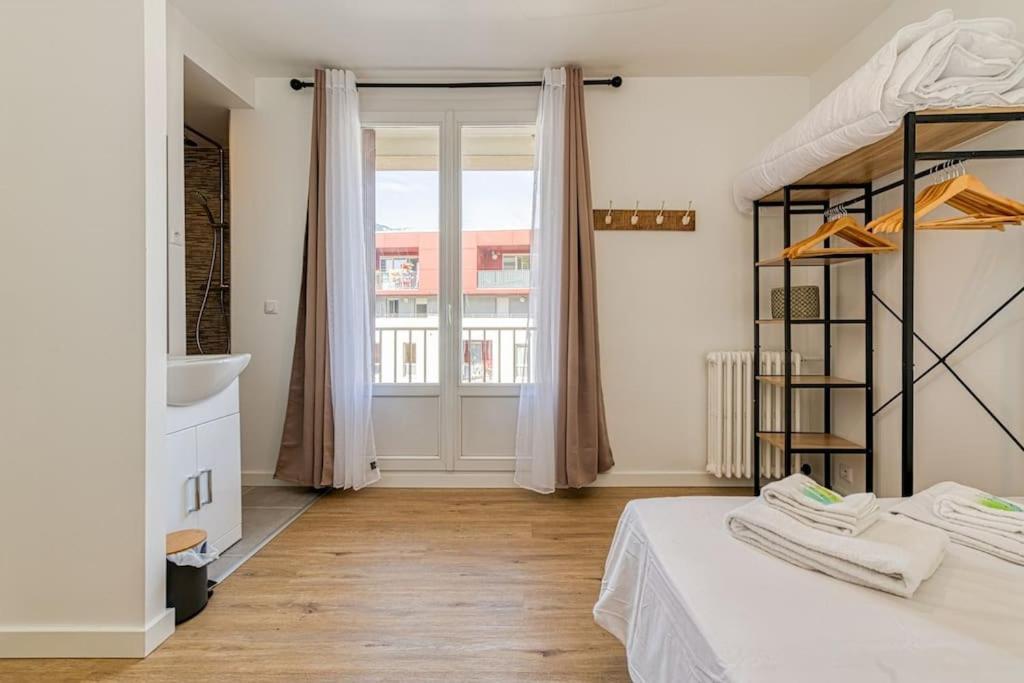Haut Standing, 4 Ch Dont 2 Sdb Prive, Clim, Fibre Grenoble Extérieur photo