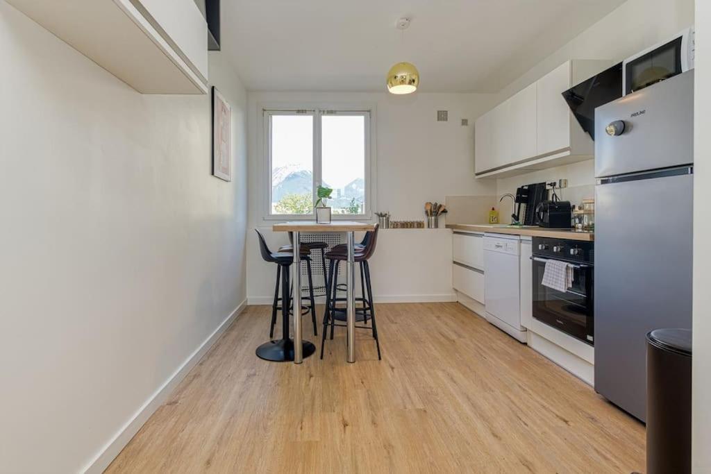 Haut Standing, 4 Ch Dont 2 Sdb Prive, Clim, Fibre Grenoble Extérieur photo