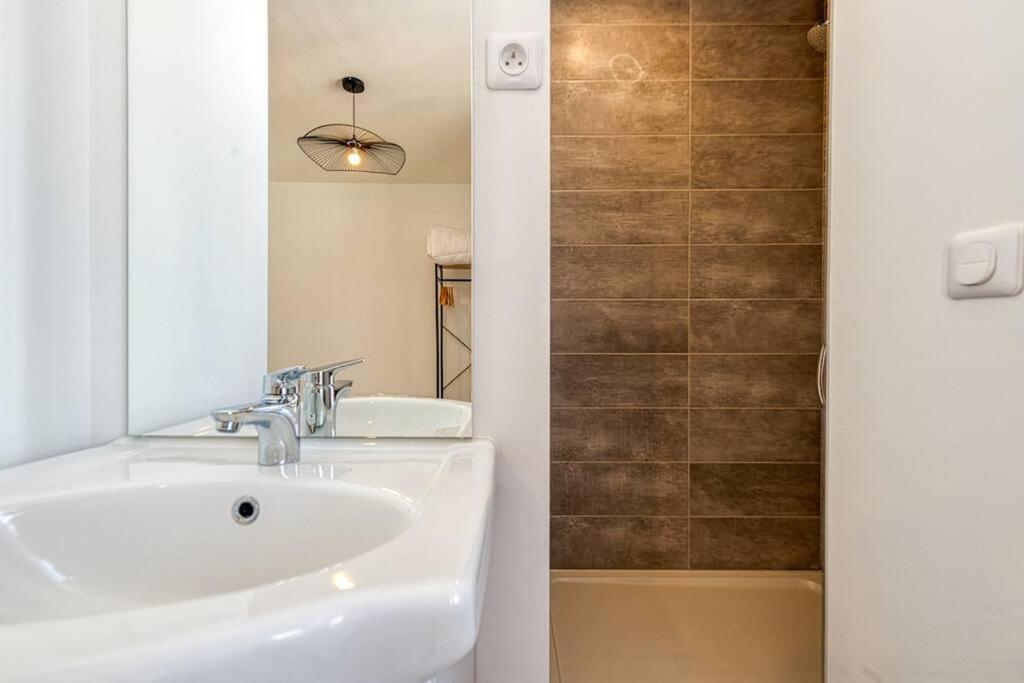 Haut Standing, 4 Ch Dont 2 Sdb Prive, Clim, Fibre Grenoble Extérieur photo